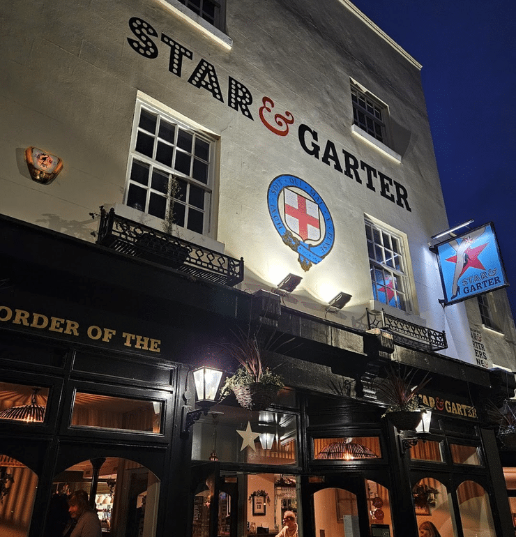 Star & Garter